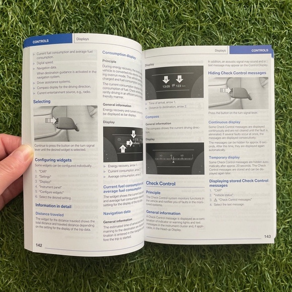 2022 BMW 2 Series Coupe Owners Manual (230i 2.0L, M240i xDrive 3.0L) - Picture 9 of 12